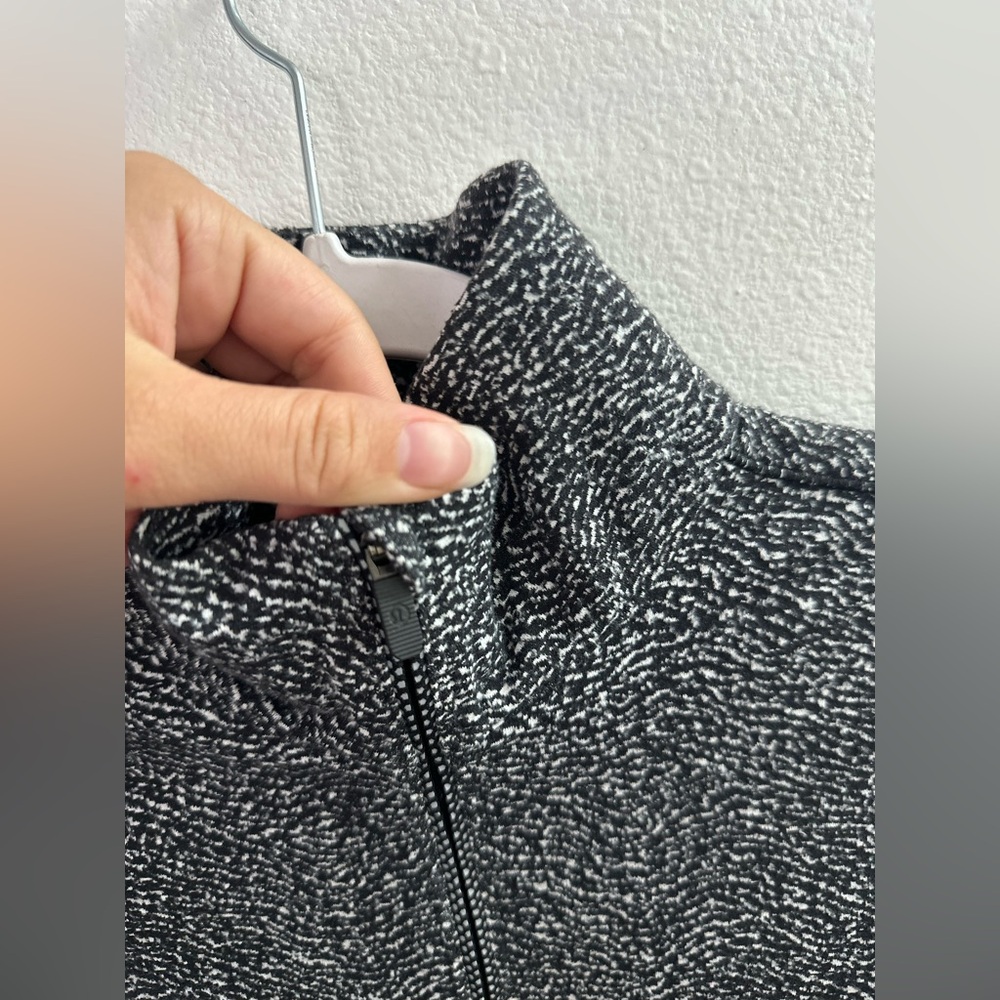 Lululemon Half Zip - image 3